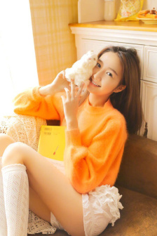 美女吃蝙蝠视频
